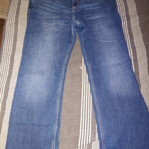 Hollister Women's Straight Leg Jeans in Denim Blue
